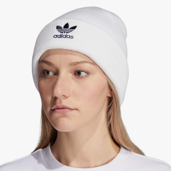 NWT Women's Adidas Trefoil Beanie - Picture 5 of 11